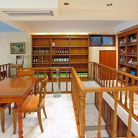 Afroditi Apartahotel 4*