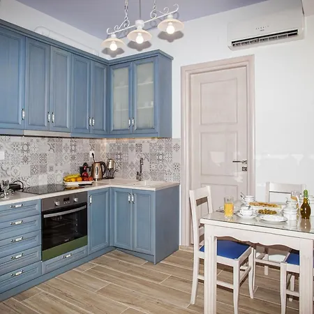 Afroditi Aparthotel 4*